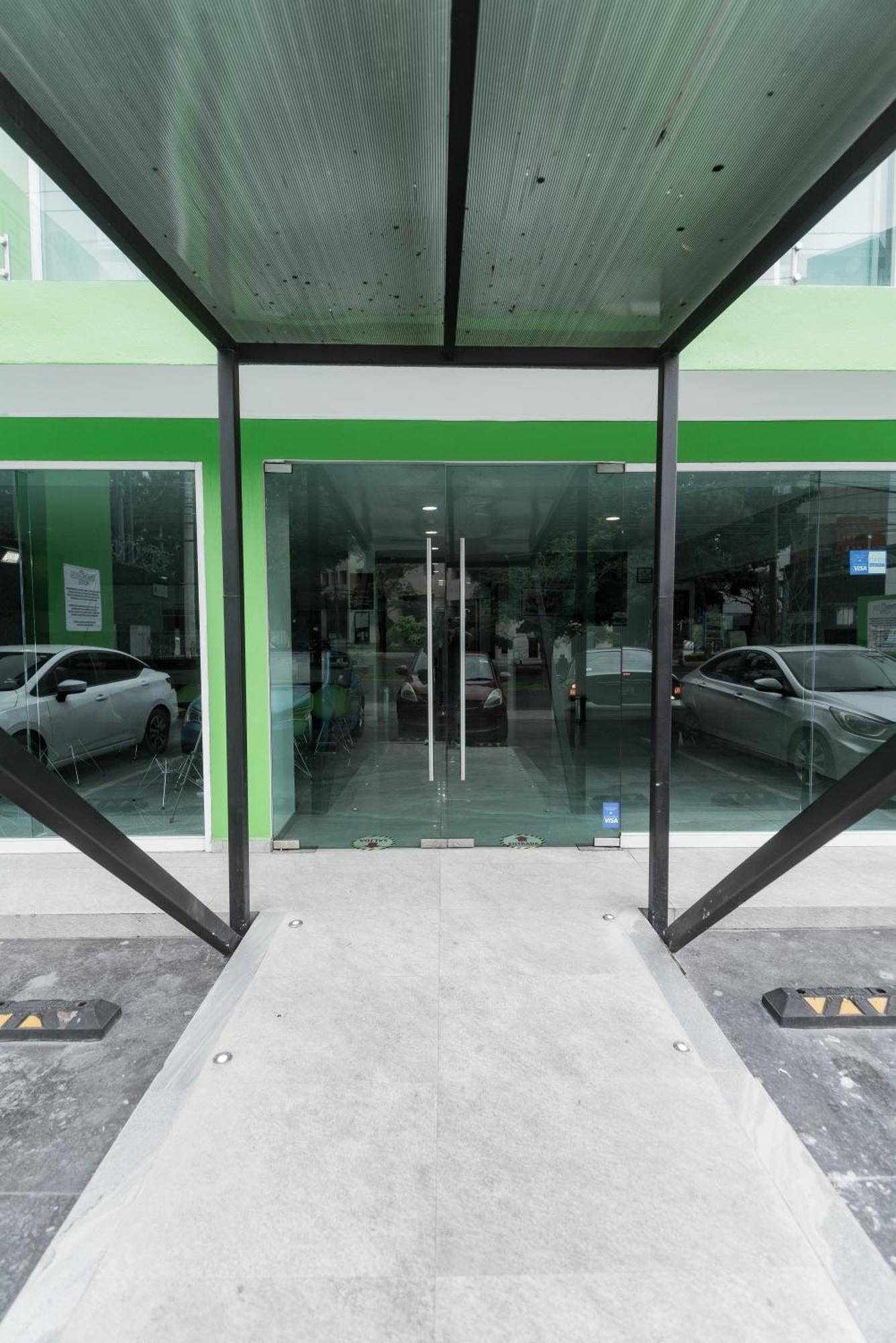 גואדלחארה Hotel Lemon Green -Zona Expo Frente Al Centro De Convenciones מראה חיצוני תמונה