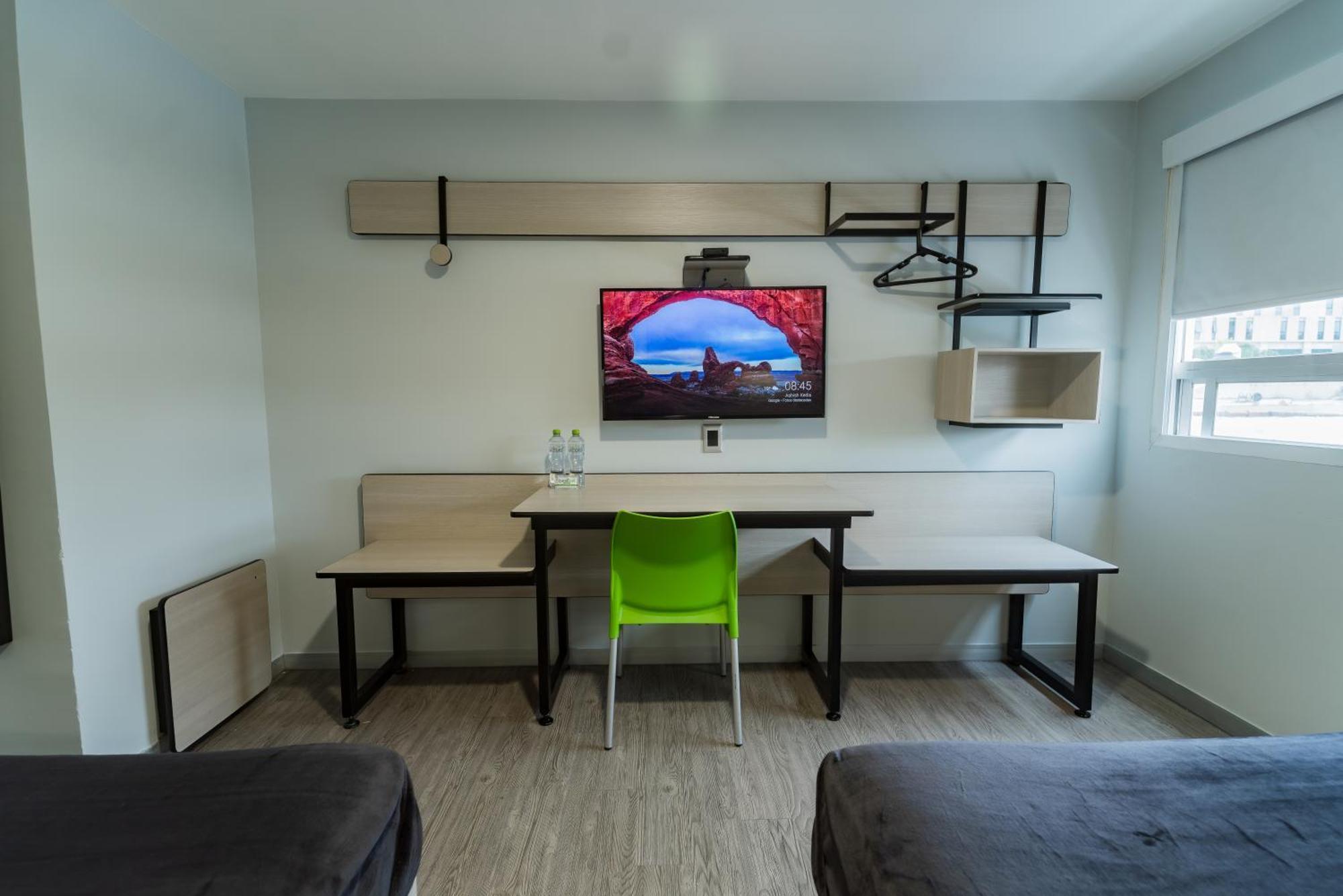 גואדלחארה Hotel Lemon Green -Zona Expo Frente Al Centro De Convenciones מראה חיצוני תמונה