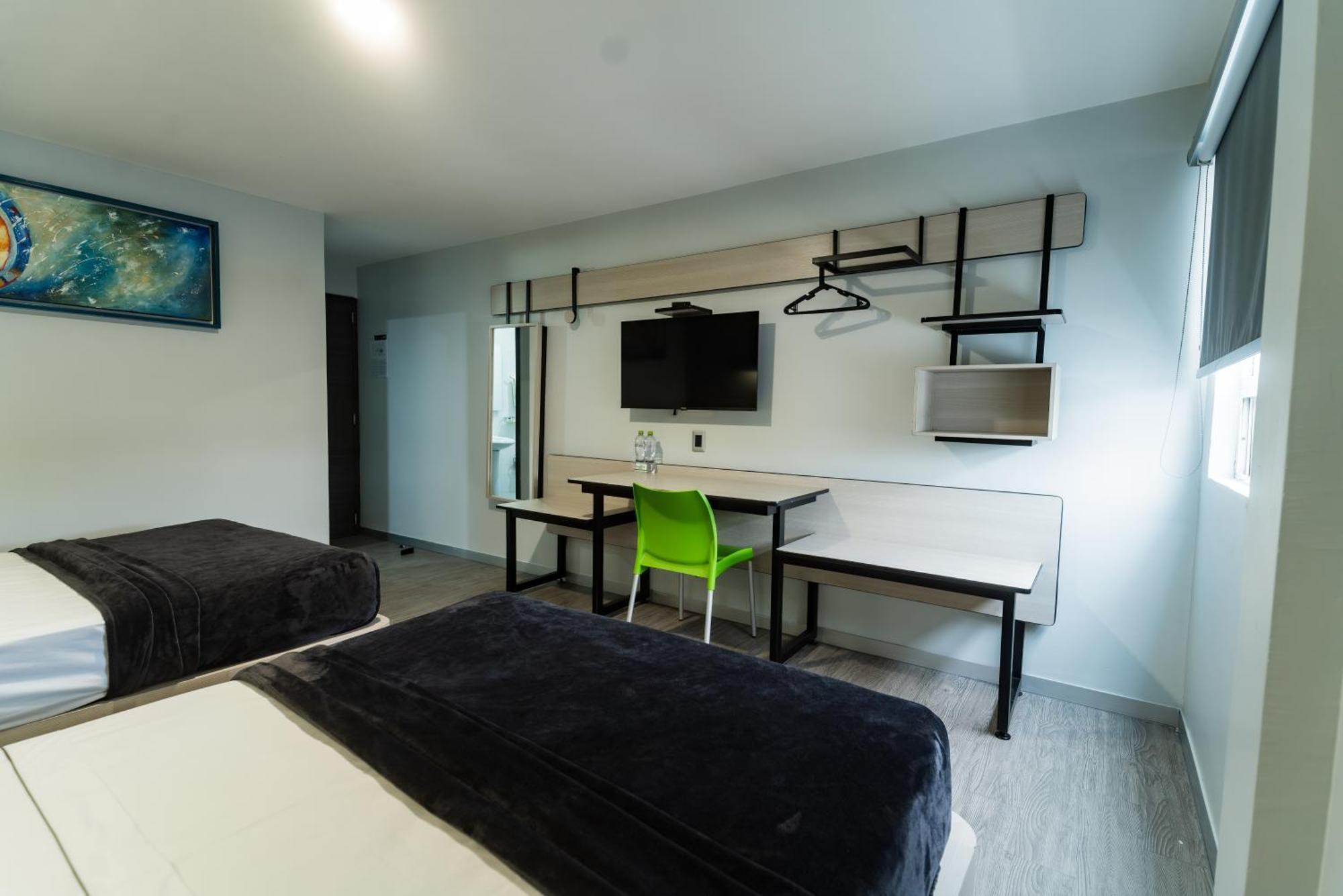 גואדלחארה Hotel Lemon Green -Zona Expo Frente Al Centro De Convenciones מראה חיצוני תמונה