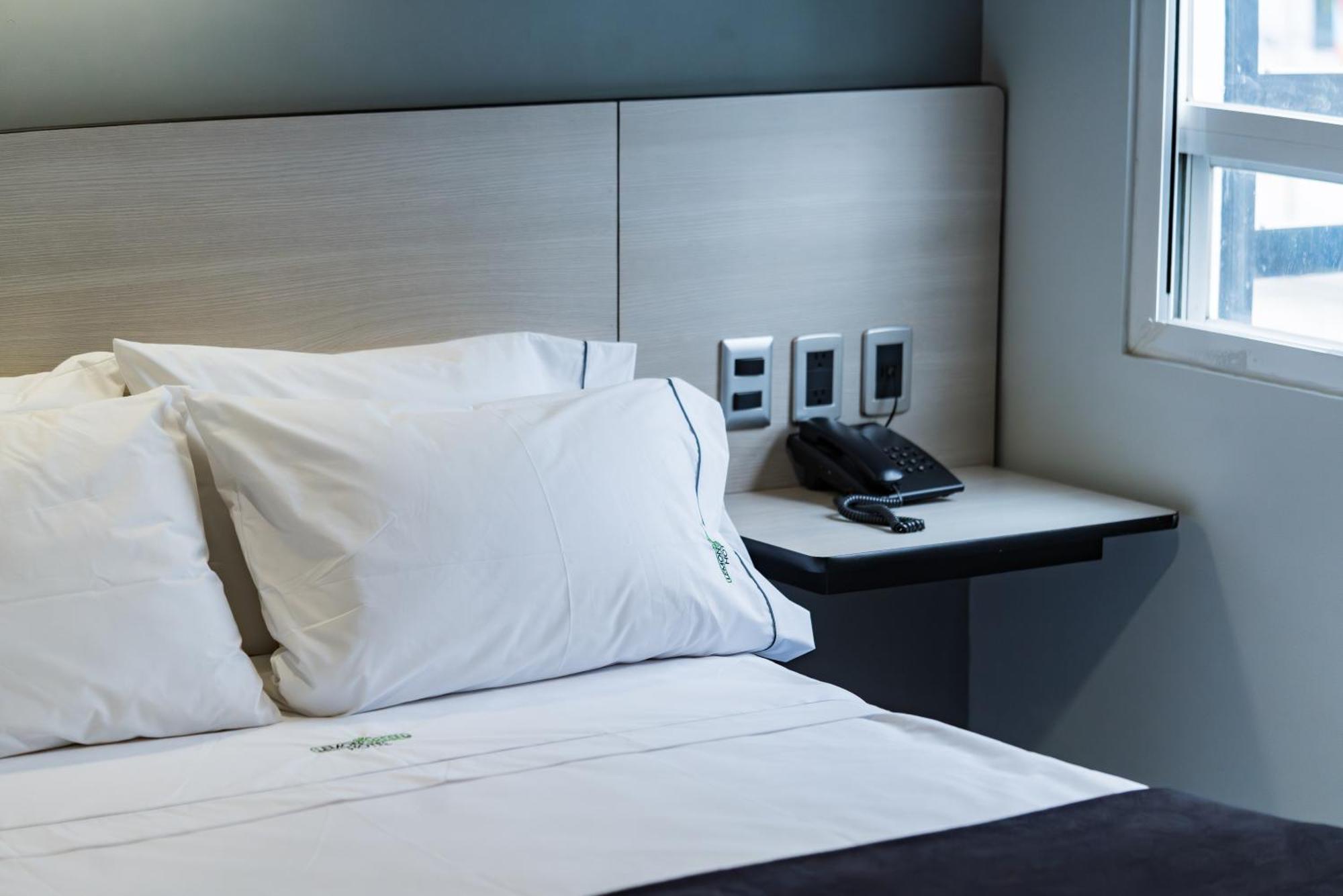 גואדלחארה Hotel Lemon Green -Zona Expo Frente Al Centro De Convenciones מראה חיצוני תמונה