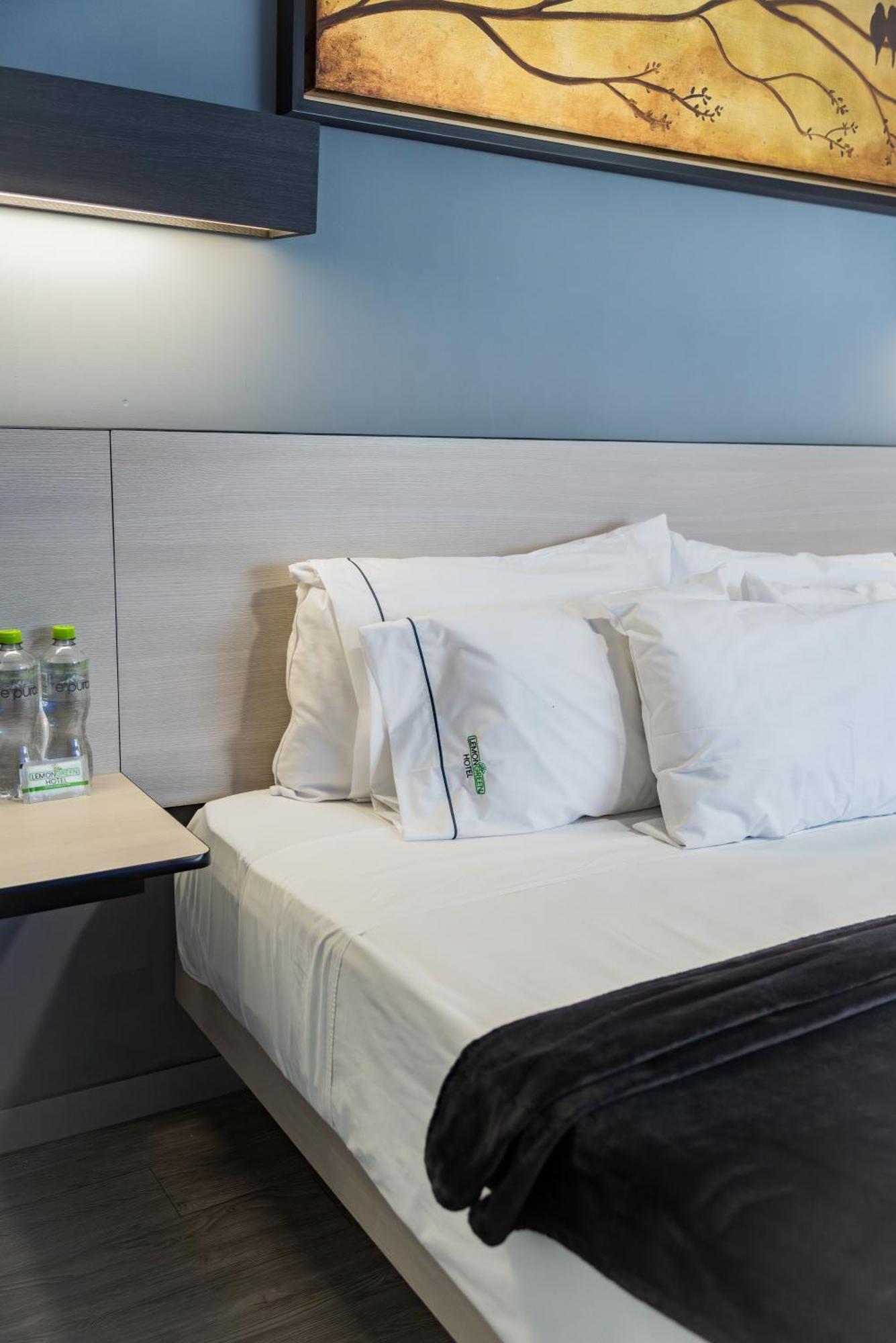 גואדלחארה Hotel Lemon Green -Zona Expo Frente Al Centro De Convenciones מראה חיצוני תמונה