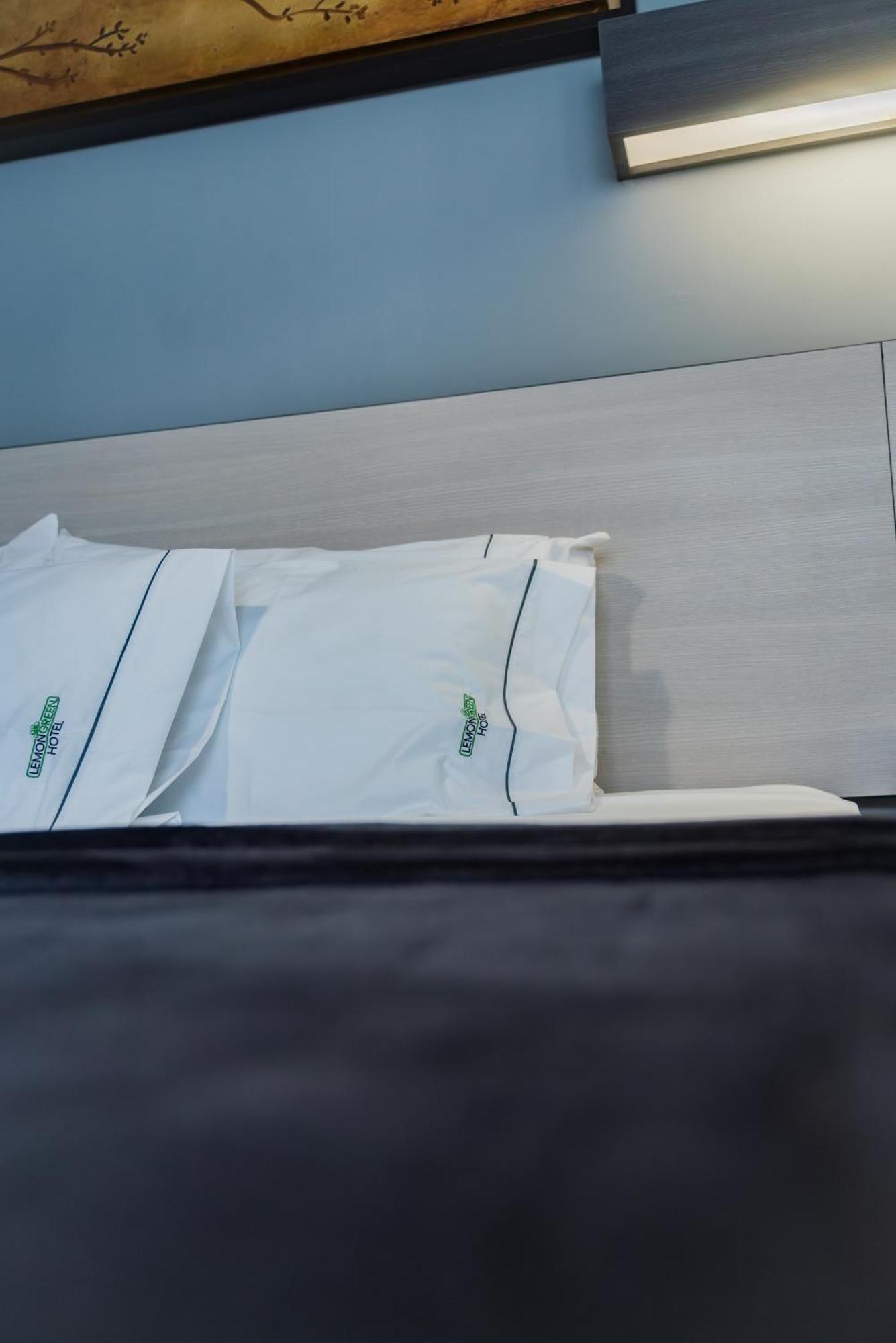 גואדלחארה Hotel Lemon Green -Zona Expo Frente Al Centro De Convenciones מראה חיצוני תמונה